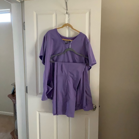 Scrubs - Picture 1 of 1